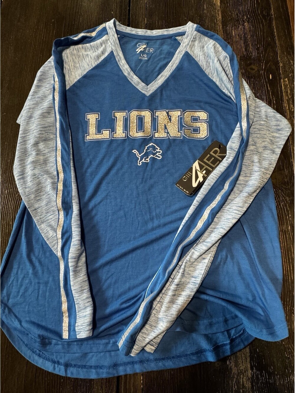 Detroit Lions Women’s Long Sleeve V-Neck Shirt Glitter Graphic Blue Size LG NWT